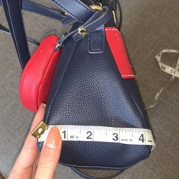 Tommy Hilfiger / Satchel & Pouch - Picture 9 of 10